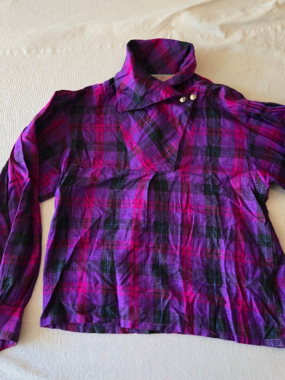 Vintage 80s Santa Cruz Purple and Pink Plaid Womens Button-Up Shirt - Size Small